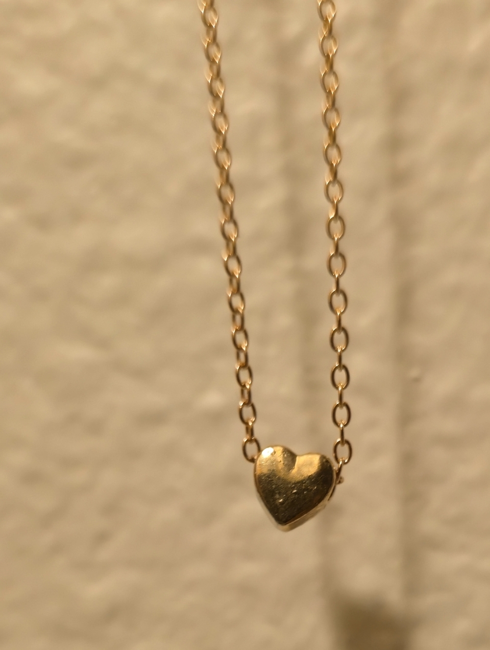 Cute Small Delicate Gold Heart Pendant Necklace